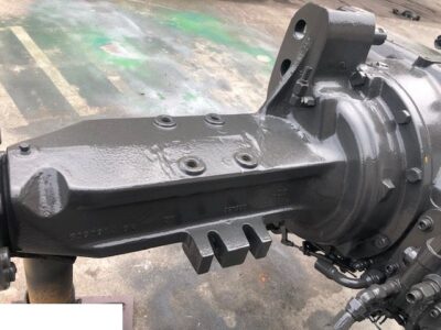 Claas Ares 656 - Obudowa Mostu