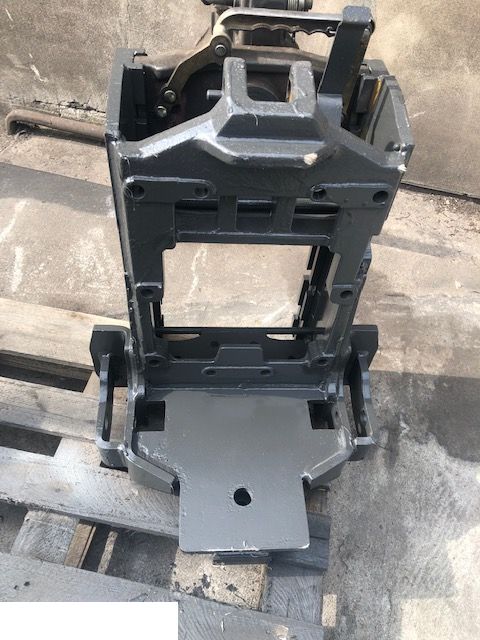 Claas Ares - Zaczep Konsola Prowadnice