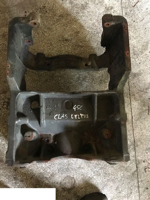 Claas Celtis 456 - Wspornik