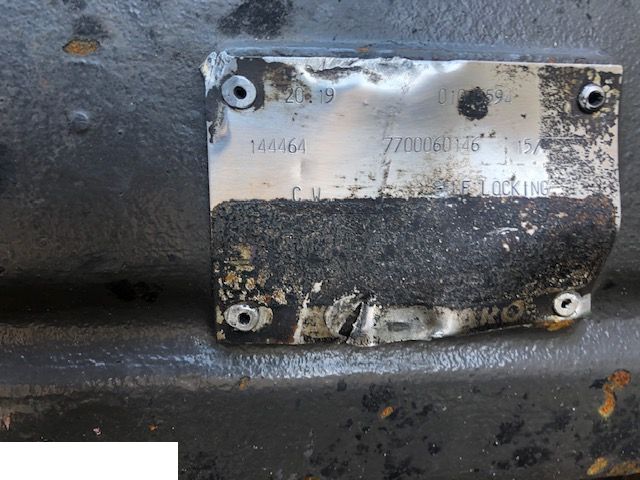 Claas Celtis - Półoś