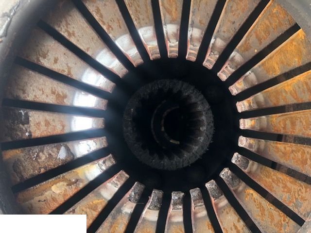 Claas Dominator - Docisk Sprzęgła