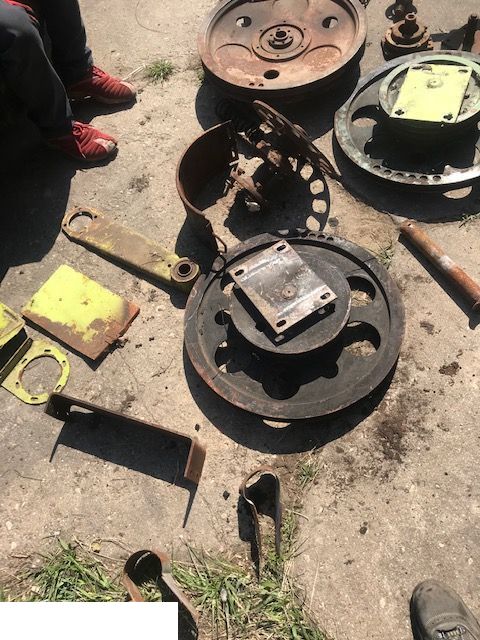 Claas Dominator - Klocki Pasowe [CZĘŚCI]