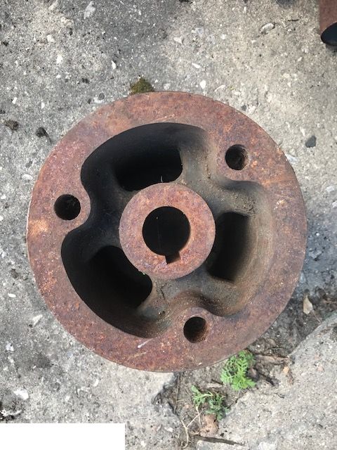 Claas Dominator - Koło Pasowe Napędowe Główne