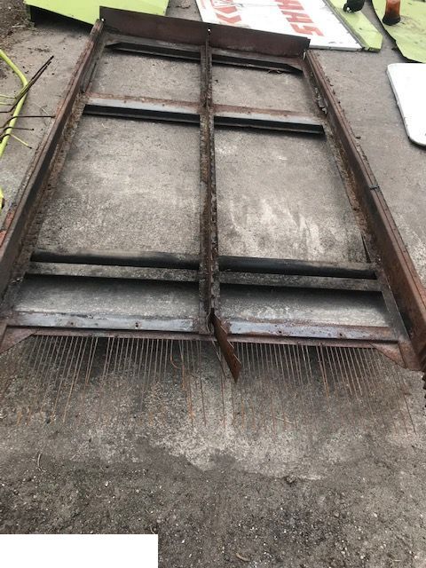 Claas Dominator - Podsiewacz