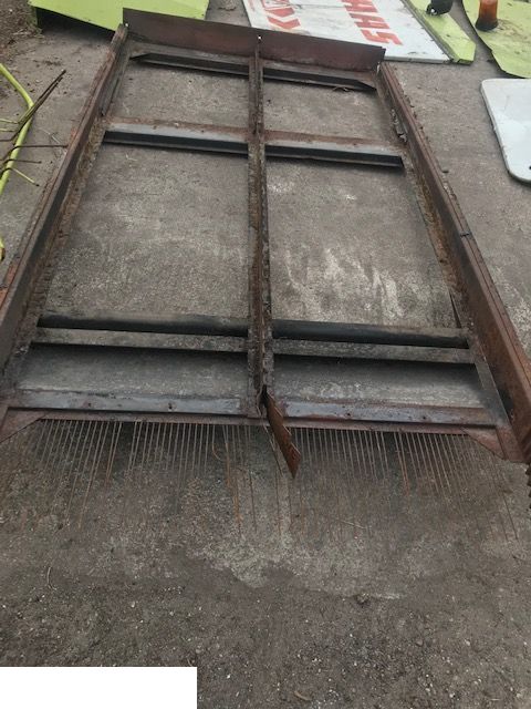 Claas Dominator - Podsiewacz