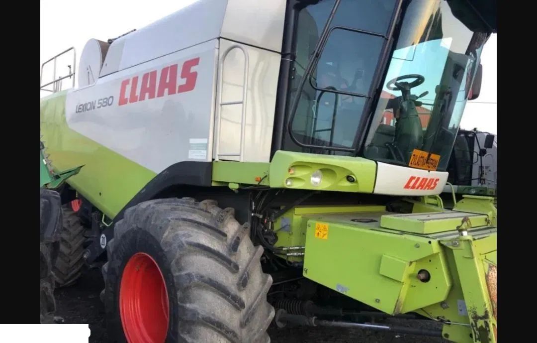 Claas Lexion 540 560 570 580 - Zwolnica Tylna [CZĘŚCI]