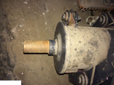 Claas Lexion 580 - Wał Sieczkarni Słomy