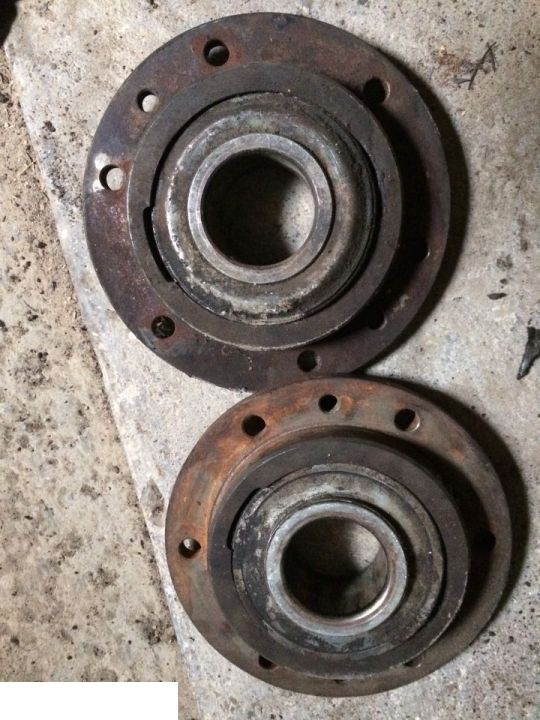 Claas Lexion Obudowy Łoźysk 667403 x2