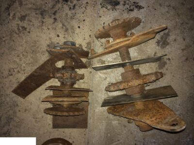 Claas Lexion Osie Podajnika Ziarnowego / Kłosowego