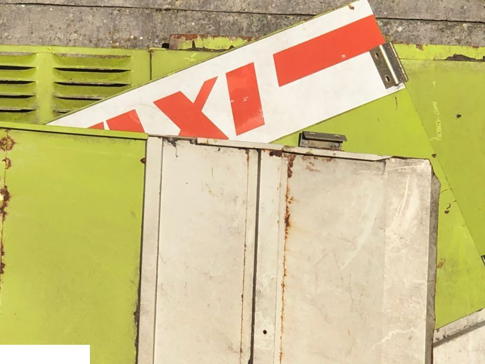 Claas Mega Dominator 113 - OSŁONY ~ BLACHY - Część Oryginalna