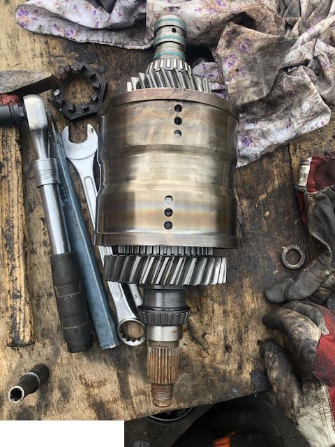 Claas Ranger Matbro - Kosz Skrzyni Biegów