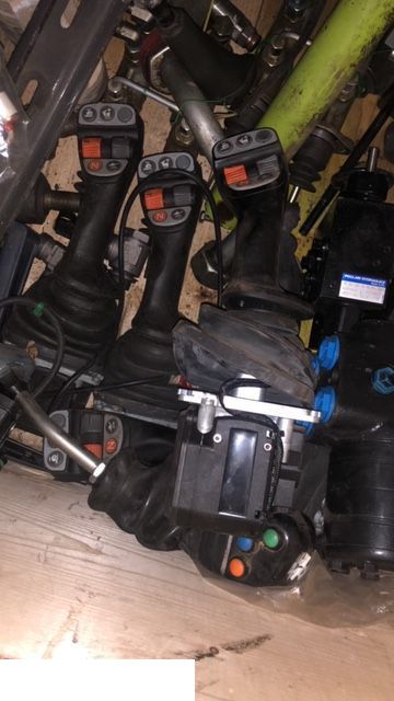 Claas Scorpion - Dźojstik