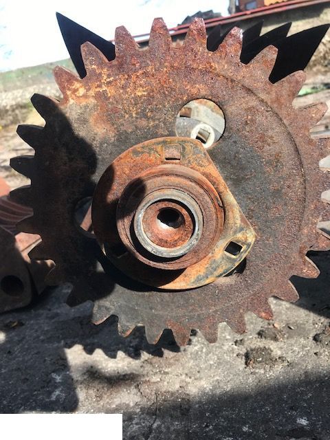 Claas Variant - Zgarniak