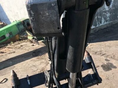 Deutz Fahr Agrovector - Siłownik Poziomowania Wychył Łyżki Ramię Maszt Teleskop