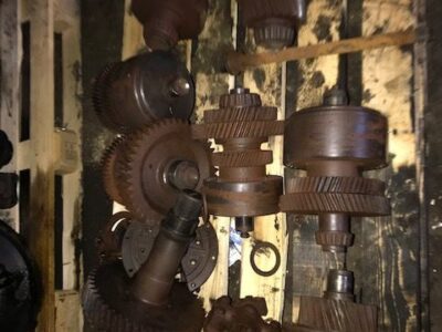 Doosan DL - Skrzynia ZF [Części]