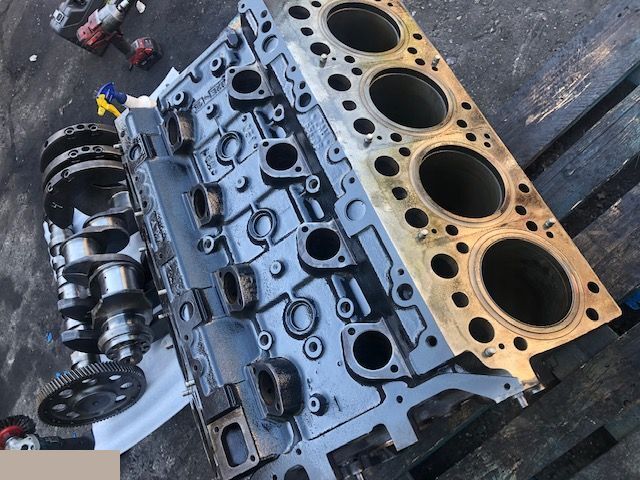 Mercedes OM 502 OM502 Blok Wał Korbowy Wałek Rozrządu