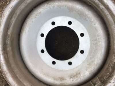 Felga Manitou Merlo 15x24