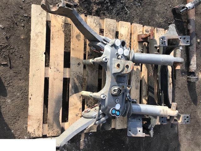 Fendt 716 - Przedni Podnośnik