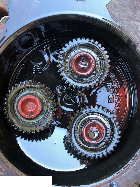 Fendt GTA - Zwolnica ZF 18x34x90