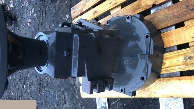 Claas Arion - Zwolnica Tylna