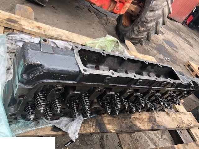 Głowica R519581 - John Deere 6068H