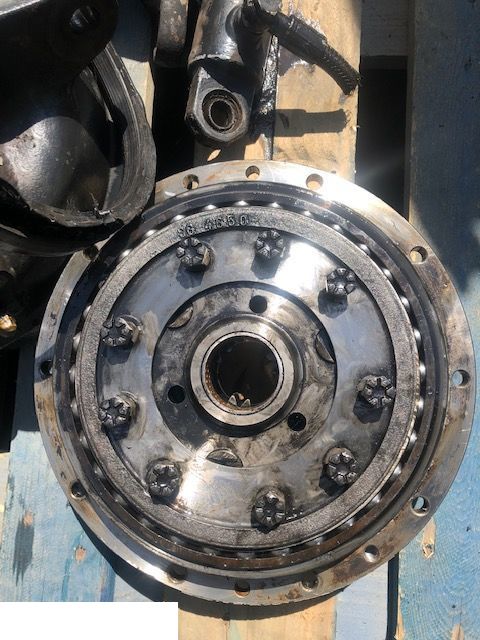 Hurlimann - Wkład Mostu Atak Zwolnica Zwrotnica Półoś Most Przedni Mechanizm Różnicowy