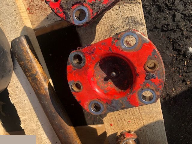 Manitou Clark Hurth - Sworznie Do Zwrotnic Łoźyska