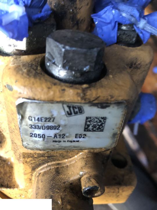 Jcb 3CX 4CX Rozdzielacze