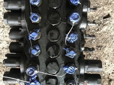 JCB 3cx Contractor - Rozdzielacz Tylny