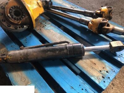 Jcb 3cx - Półoś Przednia