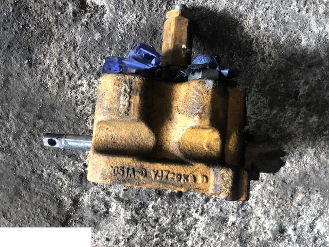 JCB 3cx 4cx - Rozdzielacz Wysuwu Ramienia