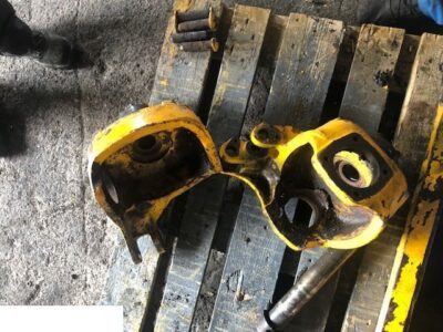 Jcb 3cx - Sworzeń Zwrotnicy