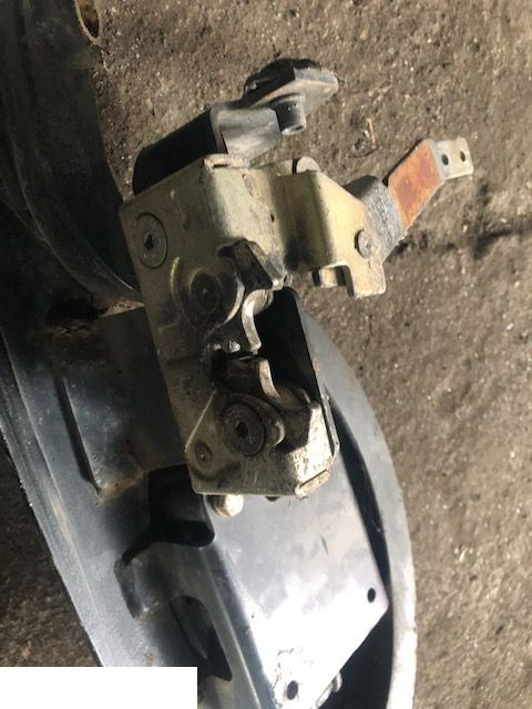 JCB 3cx - Zamek Drzwi