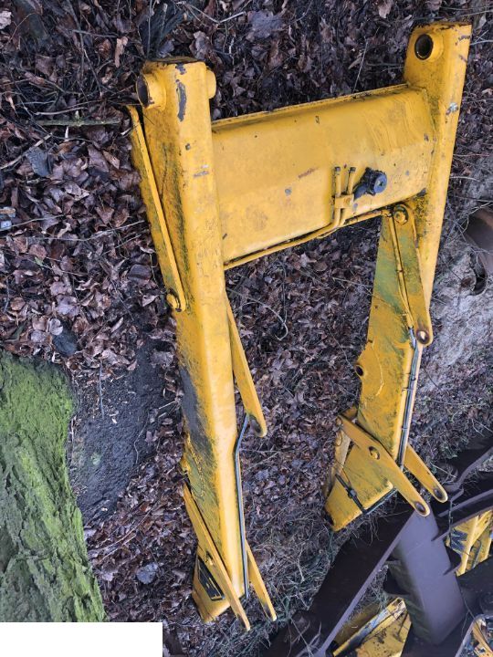 JCB 4CX - Ramie Przednie - Stan bardzo dobry po Regeneracji