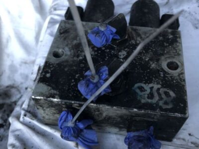 JCB 4CX - Rozdzielacz