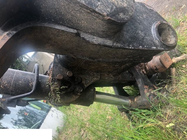 JCB 520-40 - Szybkozłącze Karetka Adaptacja Siłownik Wychyłu Siłownik Wysuwu