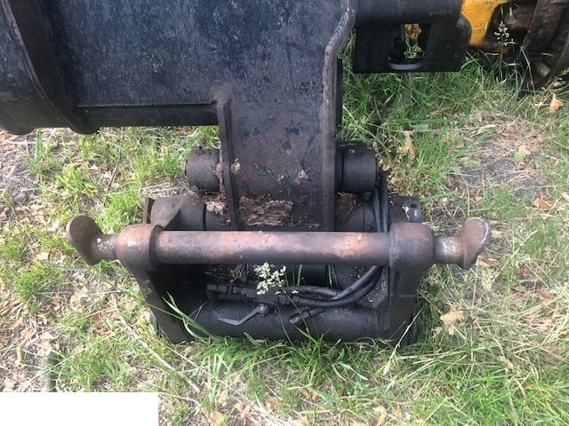 JCB 524-50 - Karetka Siłownik Wychyłu Siłownik Wysuwu