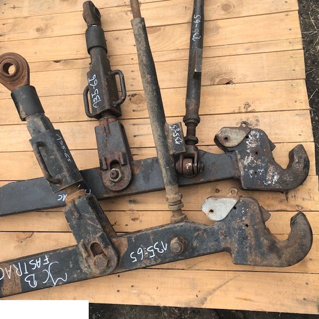 JCB Fastrack - Odciągi Śruby Wieszaki