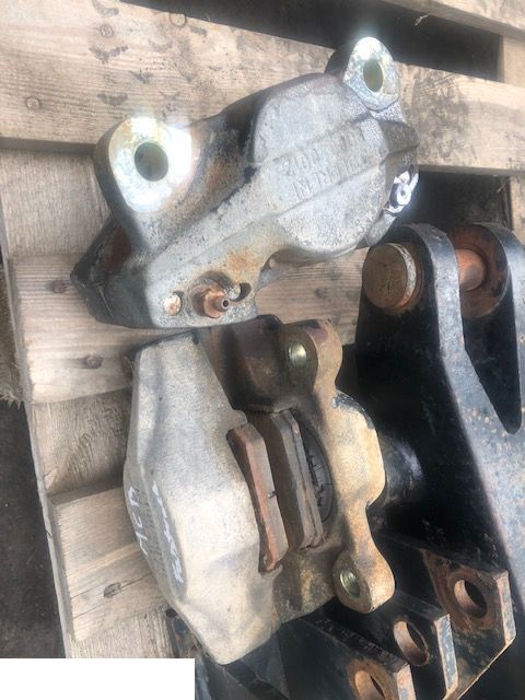 Jcb Fastrack - Zacisk Docisk Hamulca