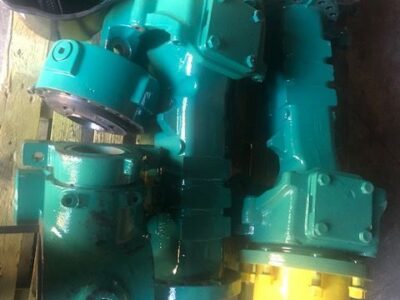 John Deere 3415 3420 - Zwolnica Półoś Zwrotnica Most