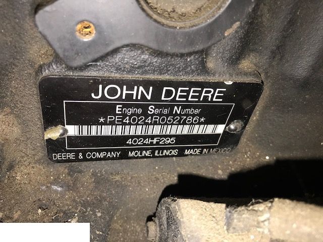 John Deere 4024 - Części