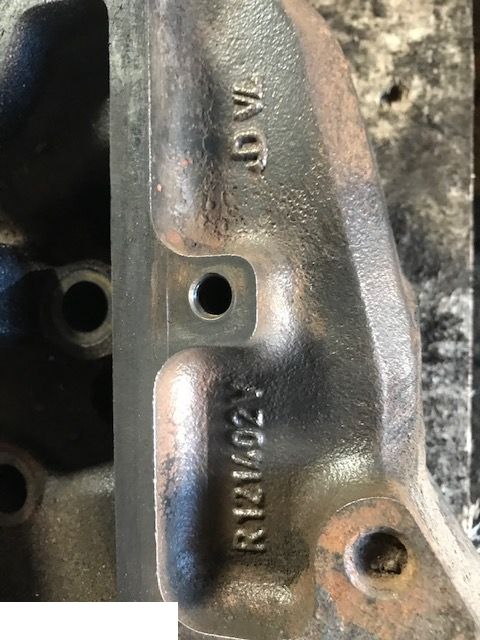 John Deere 4045 - Blok Głowica