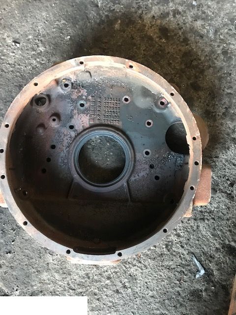 John Deere 4045 - Obudowa Sprzęgła - r503406 r504272 r502941 r120586 r121421 r503444