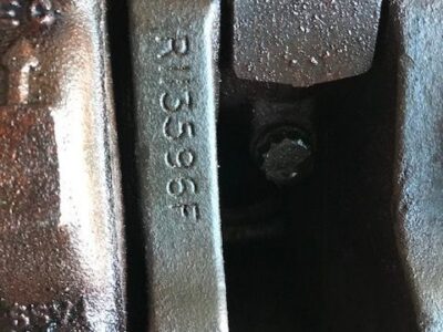 John Deere 4045 - Wał Korbowy