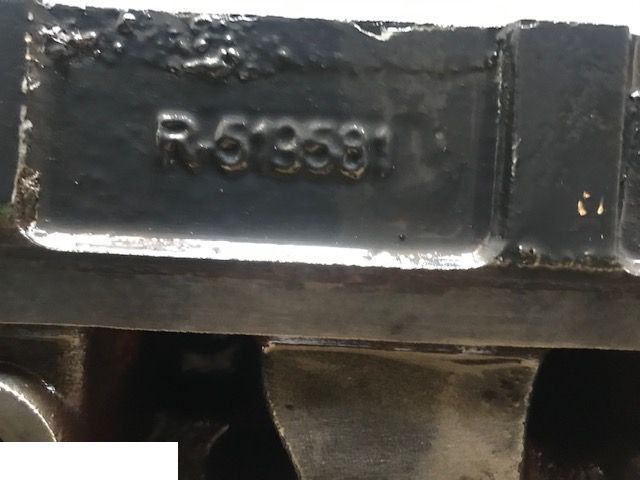 John Deere 6068 - Głowica R518581