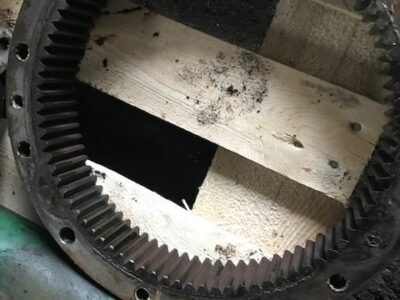 John Deere 6920 - Zwolnica Tylna