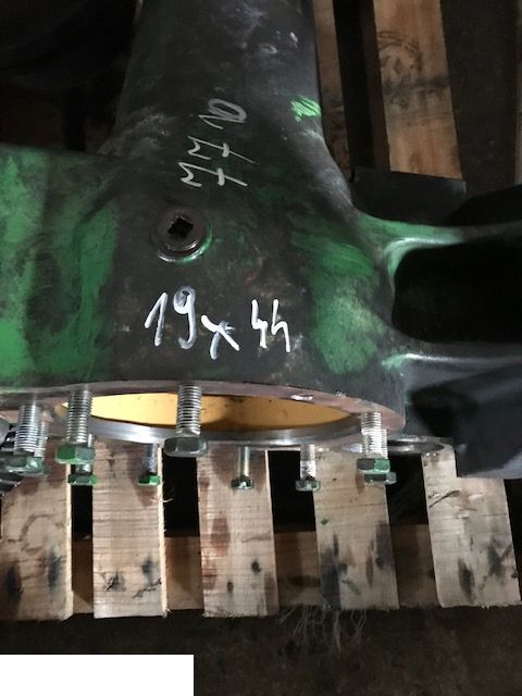 John Deere 7710 7800 7810 - Atak Talerz 19x44 Dyfer Most Przedni