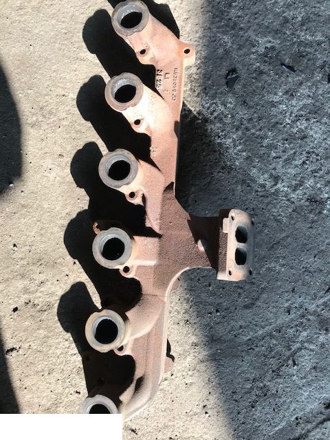 John Deere - Kolektor Wydechowy ~ [John Deere] - R535059