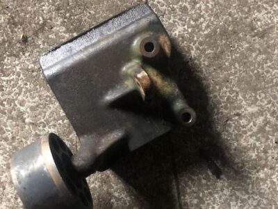 John Deere r135728 - Support Podstawa Klimatyzacji