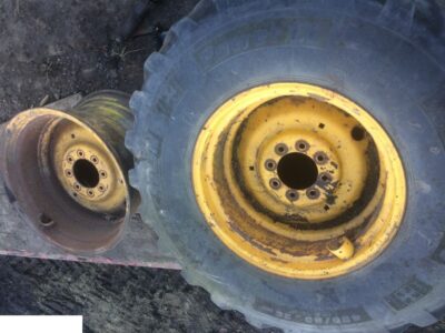 Koło - felga tylna koparko ładowarka Massey Ferguson Fermec , Terex , Rozmiar 480/80-26